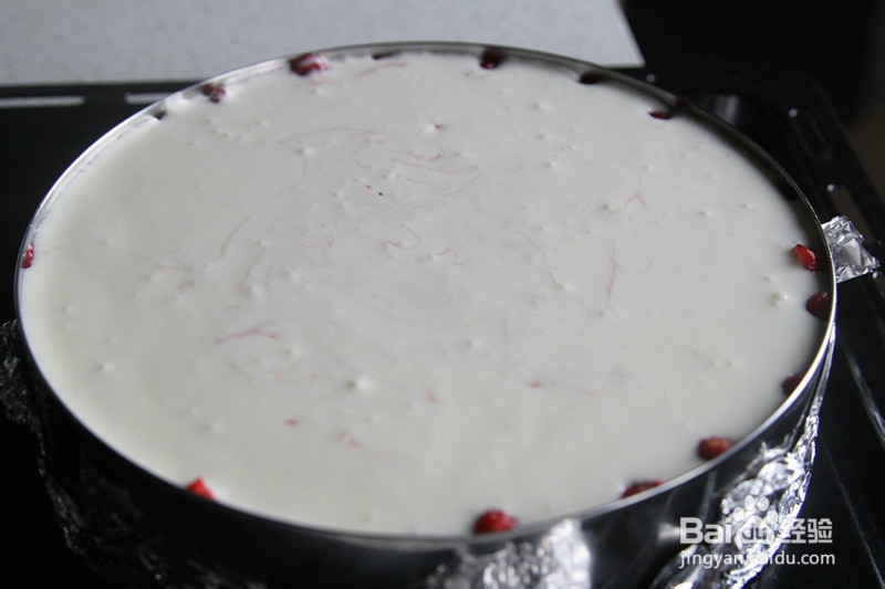 简单几步做出美味草莓冻芝士蛋糕