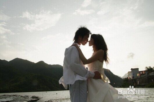 连这些都做不到，你谈什么结婚？是发昏了好么