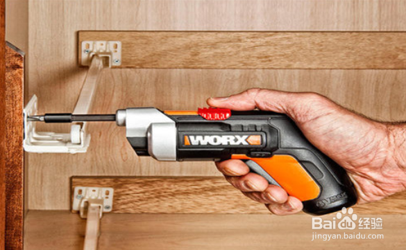 如何正确使用电动螺丝起子