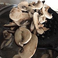 如何制作香菇鸡肉粥