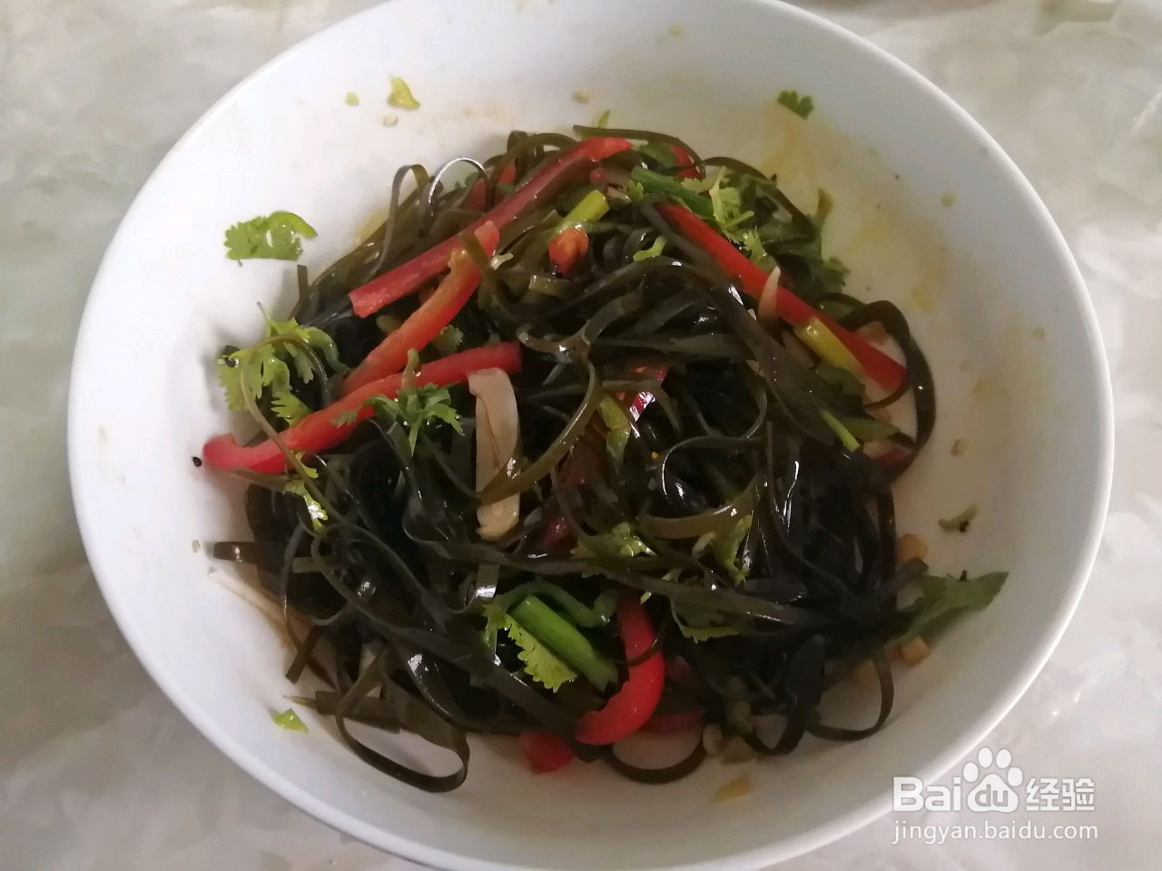 香辣咸鲜的凉拌海带丝的做法