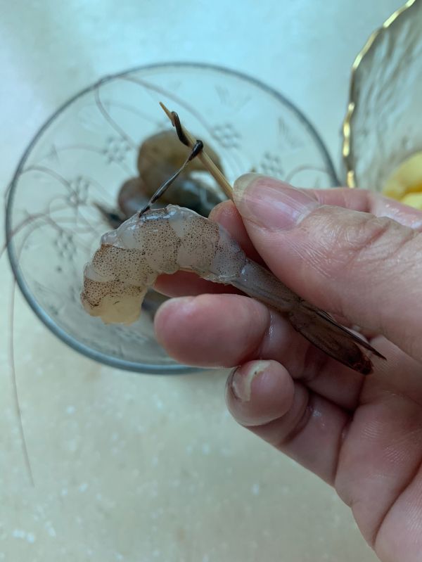 无油低脂凤尾虾球