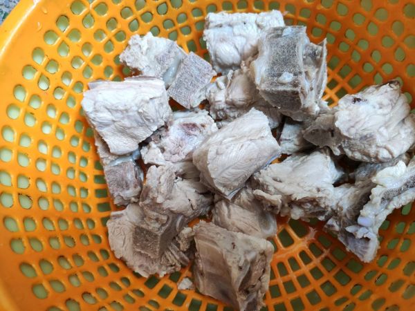 排骨海带玉米汤