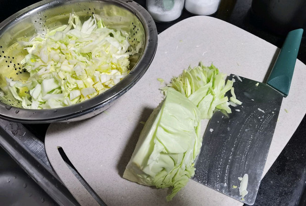 虾米小米辣炒包菜