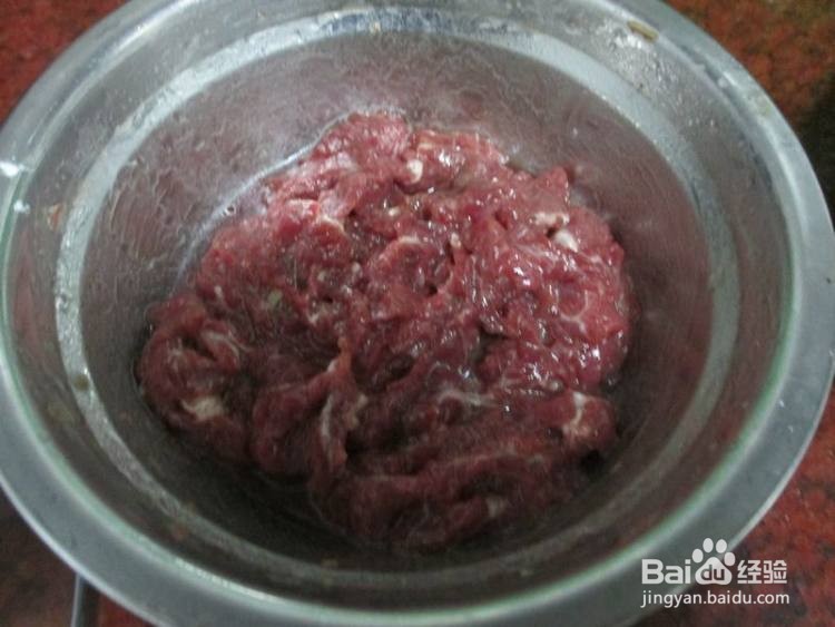 萝卜炒牛肉的做法