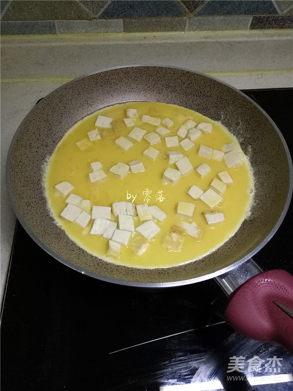火腿炒豆腐的做法
