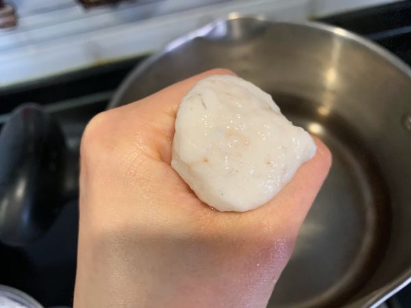 不妨来一碗紫菜虾丸蛋皮汤