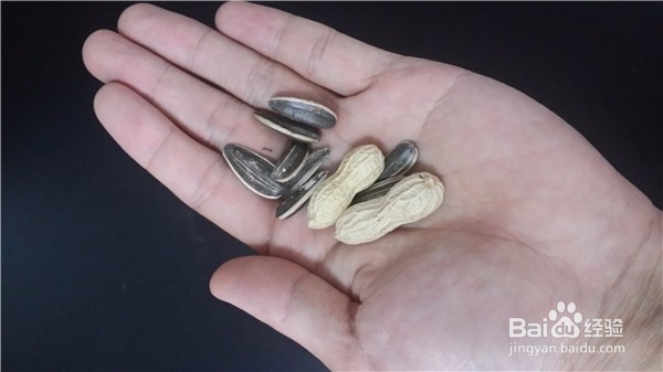 如何干燥和保存受潮了的干果