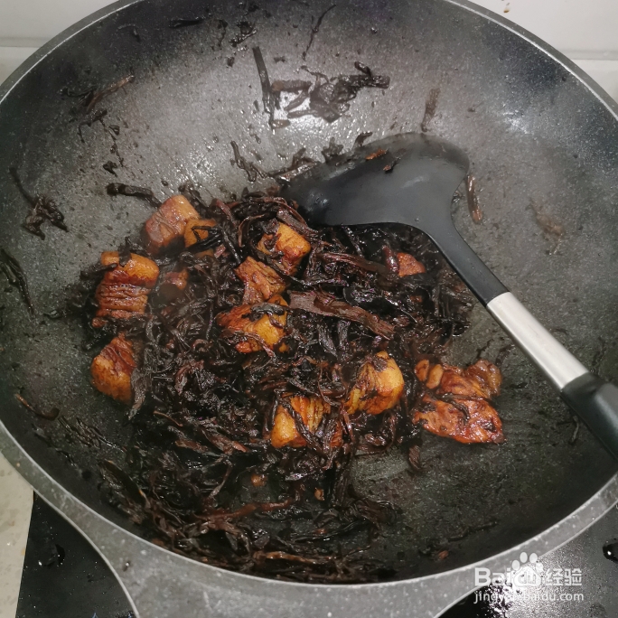 爽脆可口的梅干菜烧肉