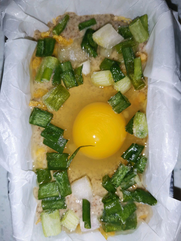 全麦香葱肉松面包
