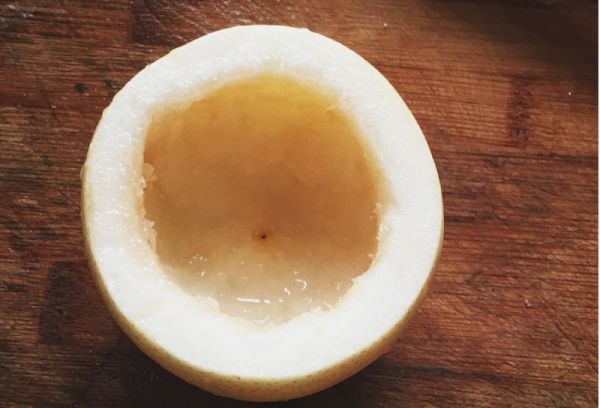 冰糖川贝雪梨盅