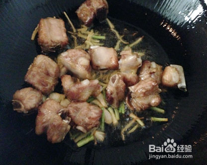 糖醋排骨的做法