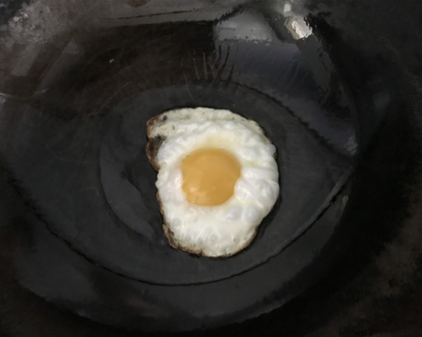 香辣牛肉酱拌面