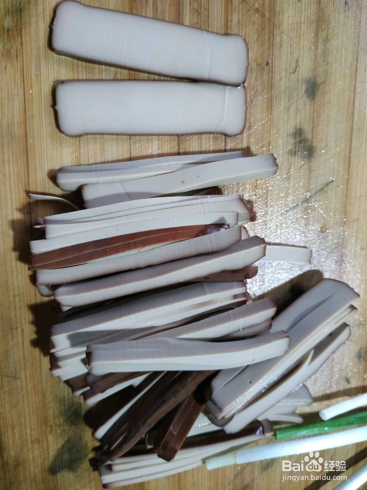 凉拌鸡蛋干的做法