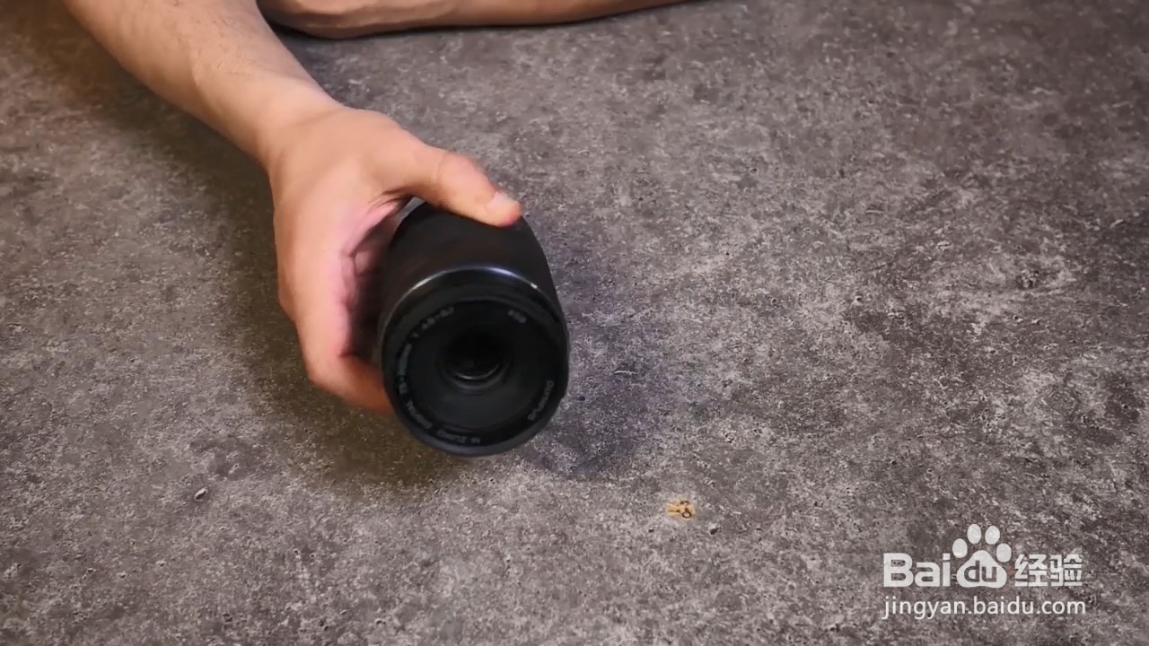 擦相机镜头怎么擦都擦不干净？试试这个方法！