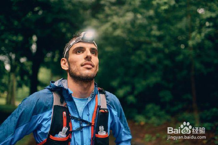 户外徒步旅游的实用装备推荐