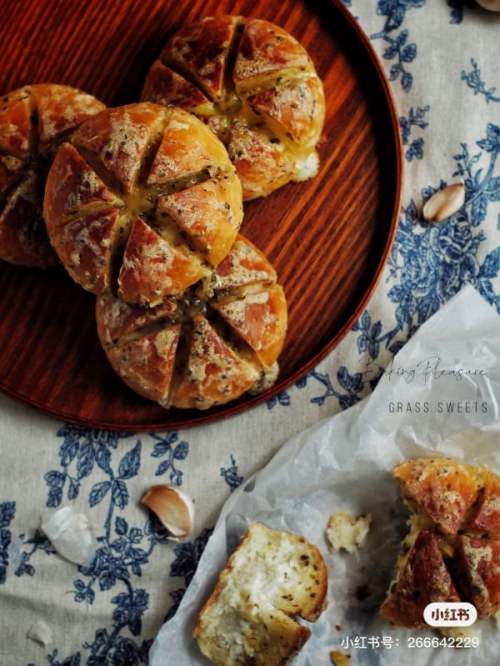 韩国网红大蒜面包