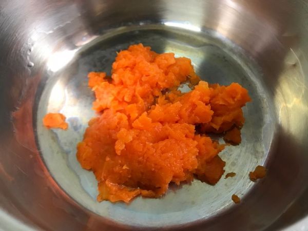 胡萝卜牛奶汤#柏翠辅食节-营养佐餐#