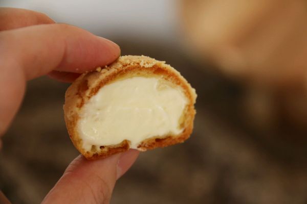 4种口味菠萝泡芙+3种口味冰激凌夹馅: