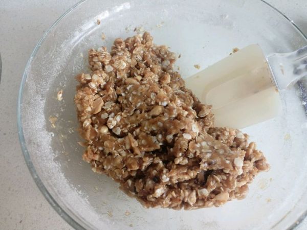 红糖燕麦花生酥饼