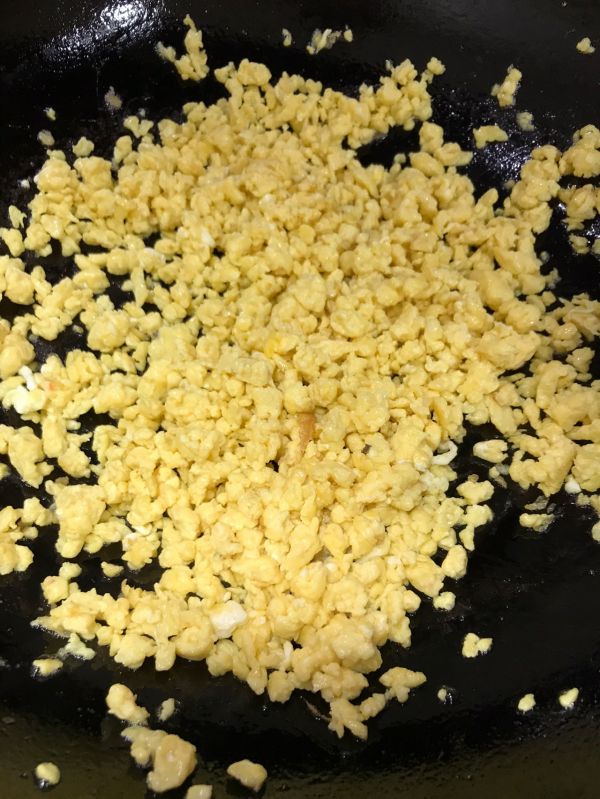 胡萝卜鸡蛋水饺