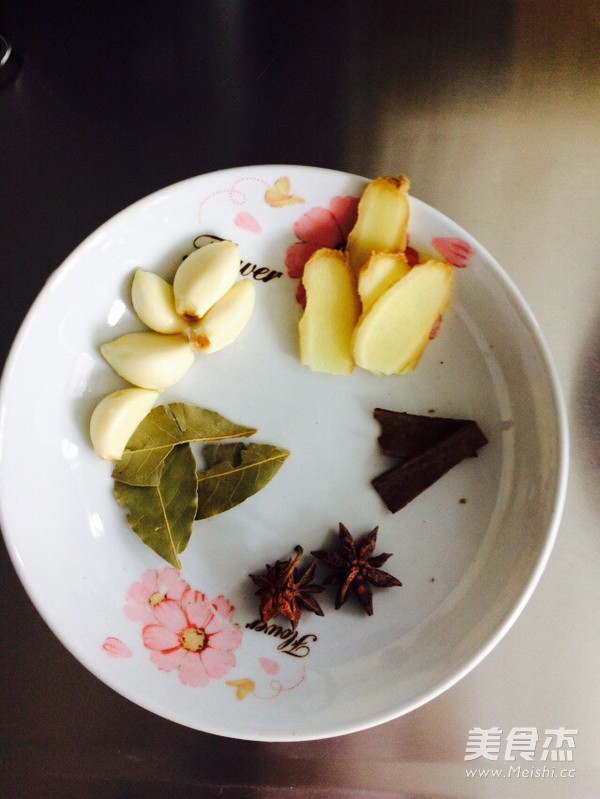 番茄土豆炖牛腩
