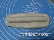憨憨可爱的面包机面包