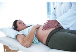 剖腹产妈妈手术前需要禁食吗