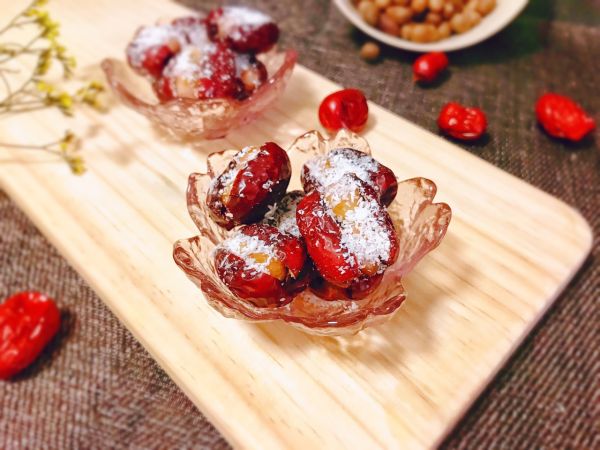 椰蓉枣夹山药豆