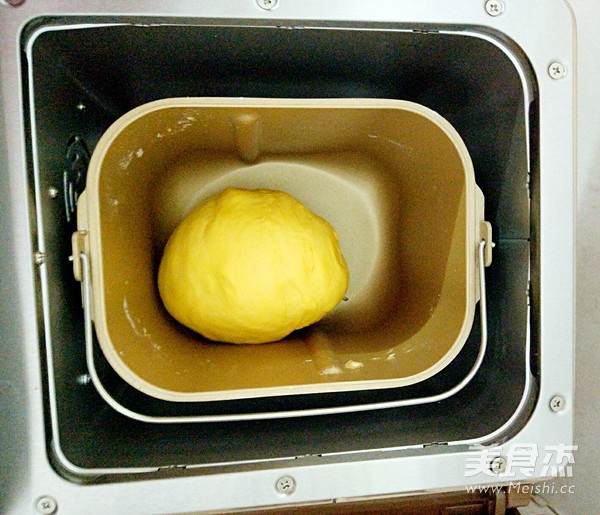 红薯豆沙玫瑰花面包