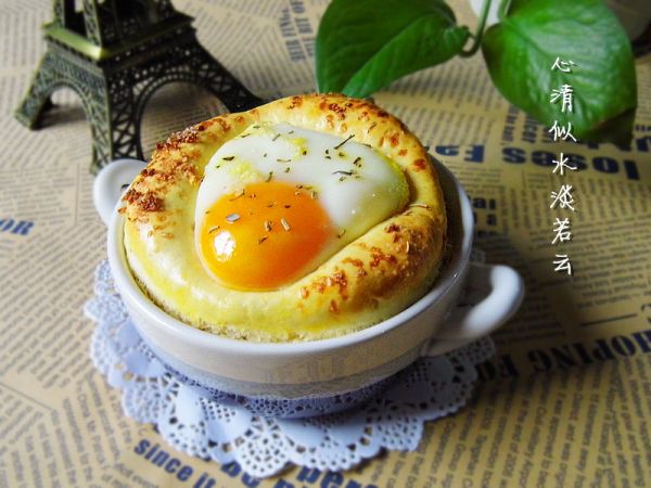 迷迭香鸡蛋面包