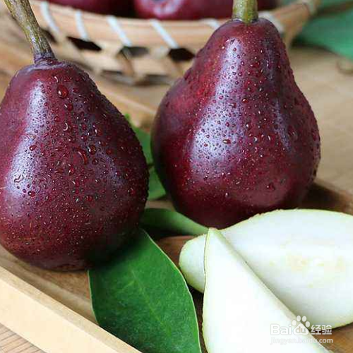 怎么才能把红啤梨养的又大又饱满?