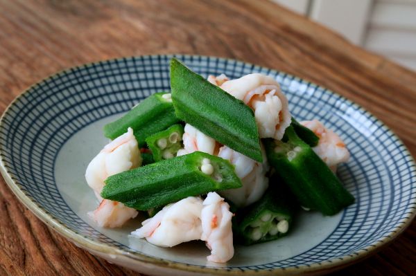 酸辣秋葵拌虾仁