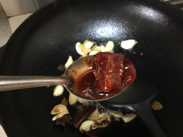 不加一滴水的香浓排骨煲