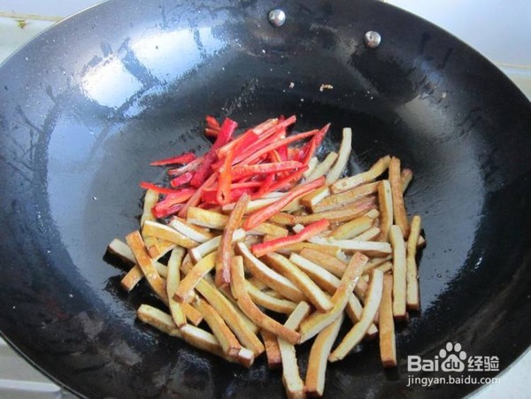 如何制作韭菜豆干炒羊肉