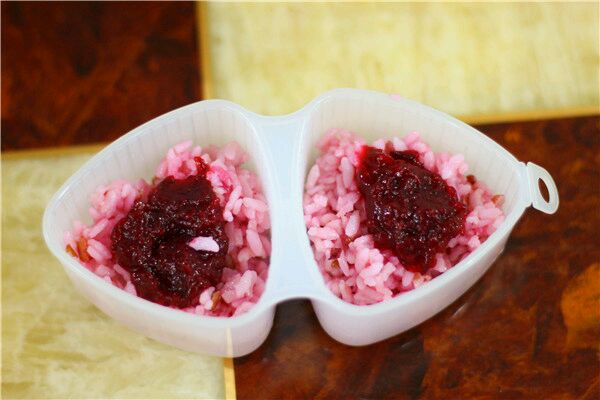 蔓越莓果酱饭团