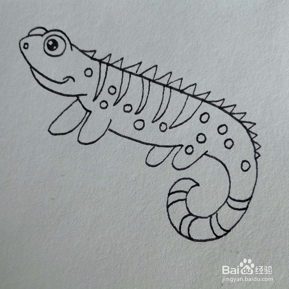怎么画一只可爱的变色龙卡通儿童简笔画