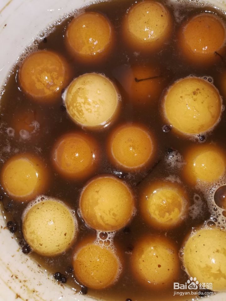 鸡蛋腌制过程中水有些发臭怎么办？