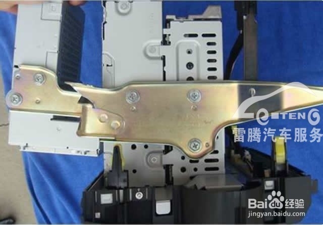 丰田汉兰达先锋导航安装指引：[1]深圳雷腾