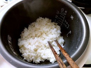 蛋炒饭先炒蛋还是先炒饭