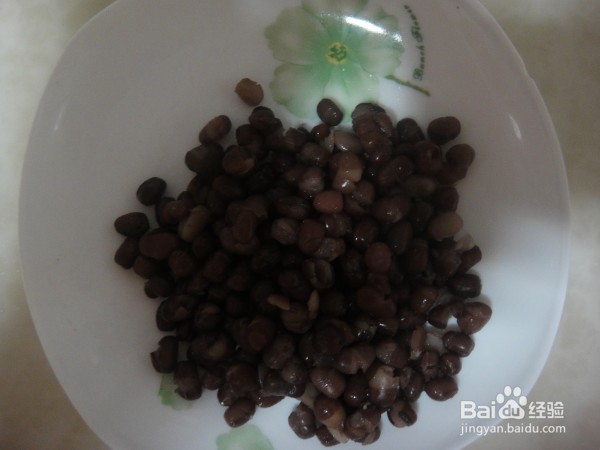 如何全手工自制微夏私语奶茶(红豆冰沙)