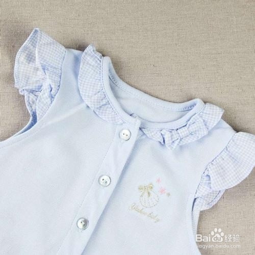 宝宝爬服制作方法