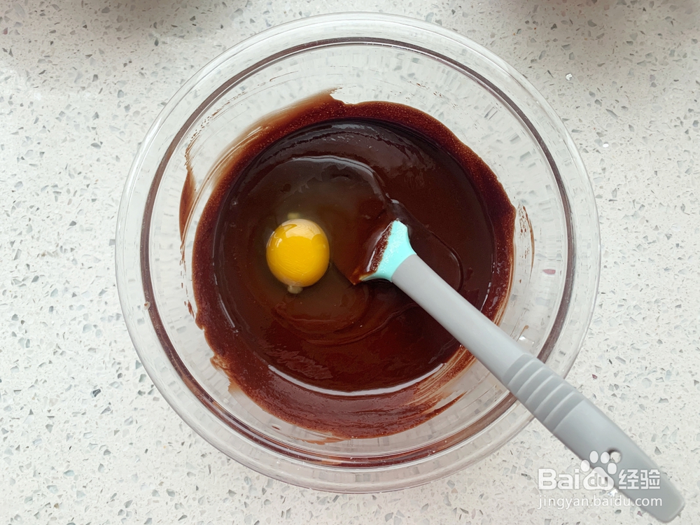 香香脆脆的巧克力甜甜圈