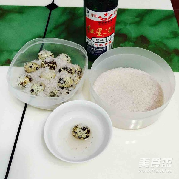 盐腌鹌鹑蛋的做法