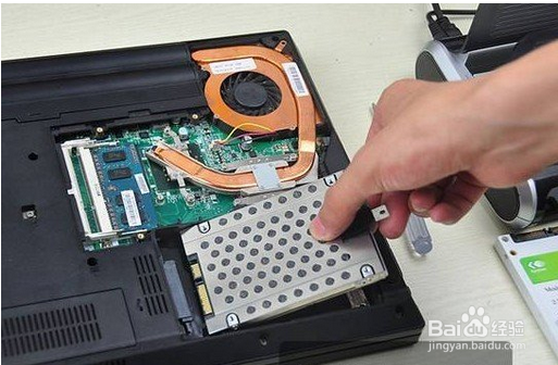 开机装系统时卡在登陆界面动不了，怎么办