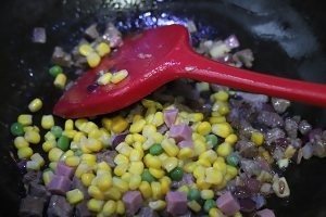 美味嫩爆牛肉粒