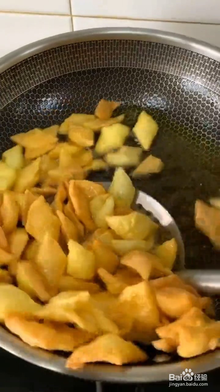 如何做拔丝鸡蛋