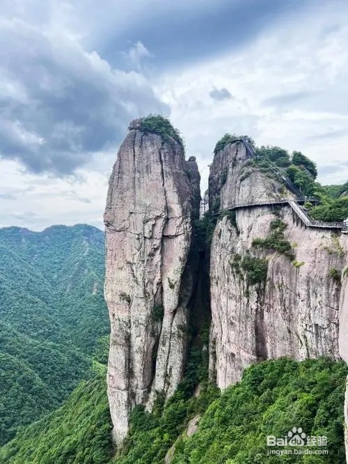 老人怎么爬神仙居