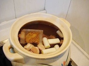 胡萝卜炖羊肉——很适合女性滋补养身的一道菜