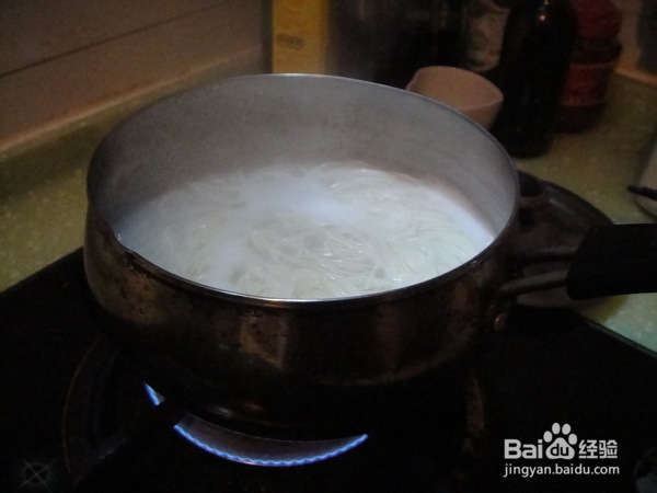 白领上班快手餐---干拌面